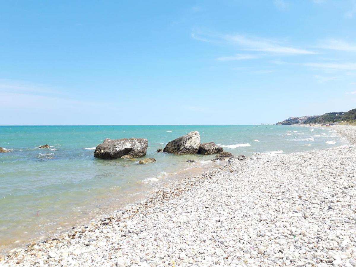 Appartamenti Le Dune Foce Varano Exterior photo